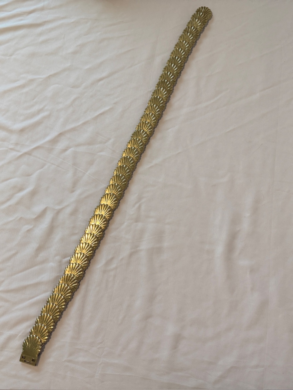 Gold Leaf Pattern Metal Waist Belt